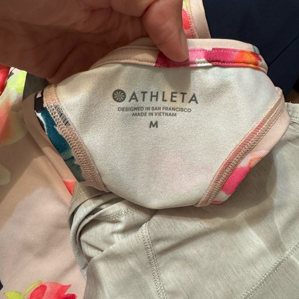 Athleta tank top - Picture 2 of 5